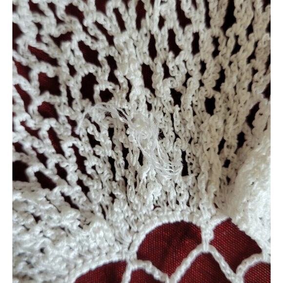 LOT OF 3 - 10 IN HANDMADE, ROUND RUFFLED DOILIES - Picture 8 of 9